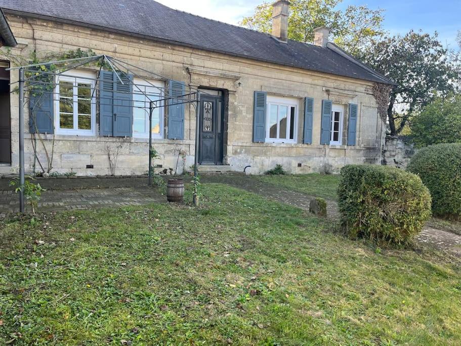 Gite Le Presbytere De Blérancourt מראה חיצוני תמונה