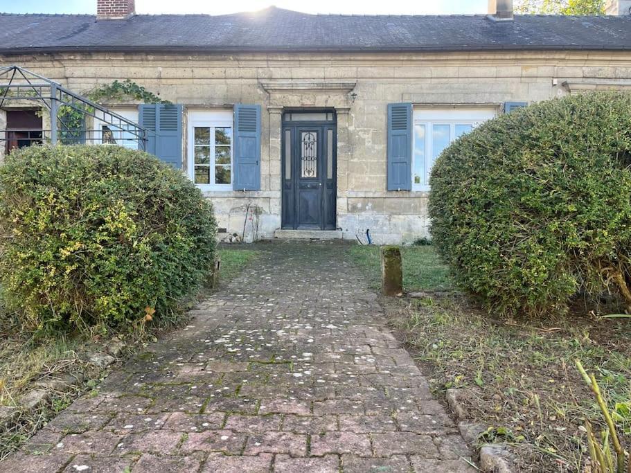 Gite Le Presbytere De Blérancourt מראה חיצוני תמונה